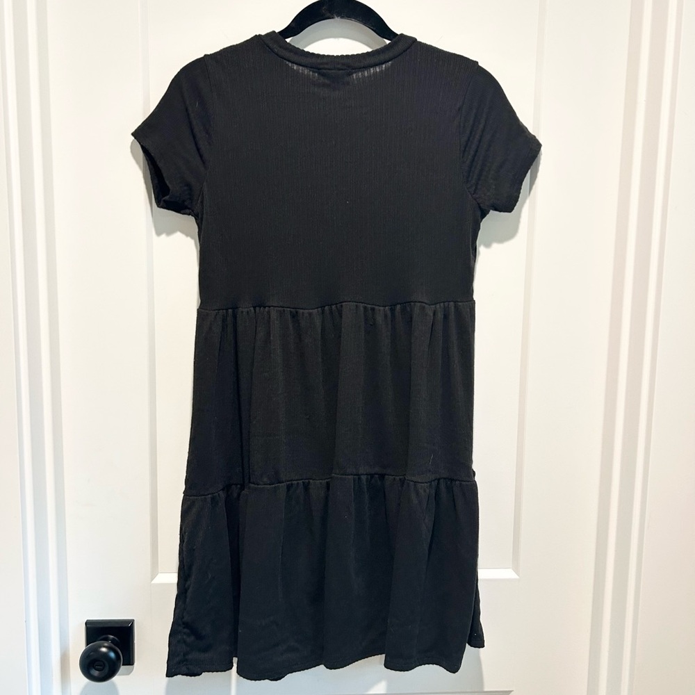 See You Monday Black Babydoll Mini Dress L Tiered Travel Everyday Athleisure - Picture 8 of 8
